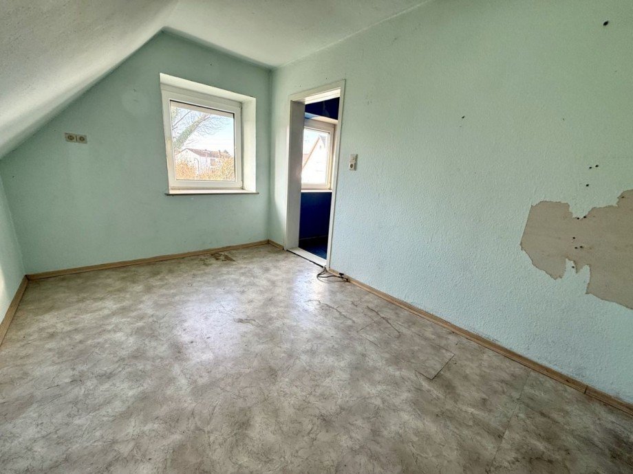 15 Doppelhaush�lfte Dillingen