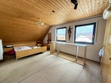 21 Attraktives Einfamilienhaus mit tollem Grundst�ck in Landshausen!