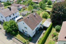 1 Ab ins Familiengl�ck ! Einfamilienhaus mit Wohlf�hlgarantie in Unterbechingen