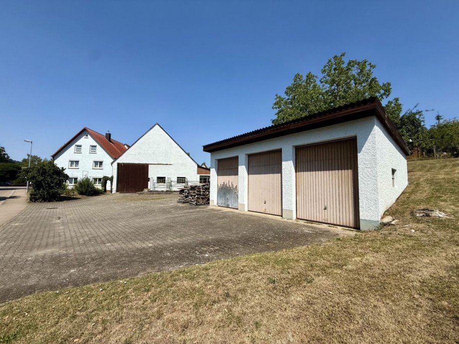 11 Bauernhaus Ballmertshofen