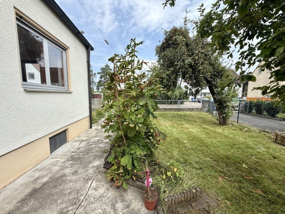 13 Haus H�chst�dt