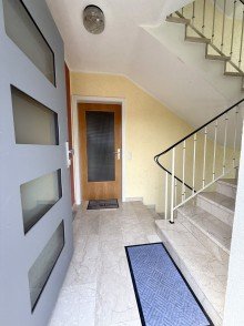 13 Volltreffer! Hier stimmen alle Parameter - Zweifamilienhaus in Wittislingen!