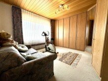 16 Gro�familien und Kapitalanleger aufgepasst ! Wohnhaus mit 3 Wohneinheiten in Top-Lage !!!