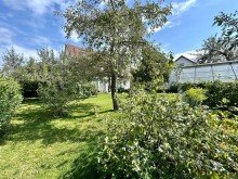 9 Ab ins Familiengl�ck ! Ein-/Zweifamilienhaus mit 3 Garagen in exclusiver Lage !