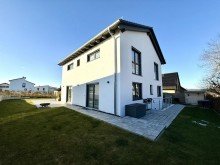 11 Hochwertig-Modern-Effizient! Ihr neuwertiges KFW-55 Familiennest in Traumlage!