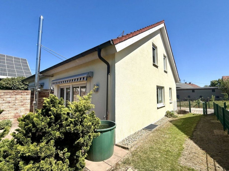 3 Doppelhaush�lfte B�chingen