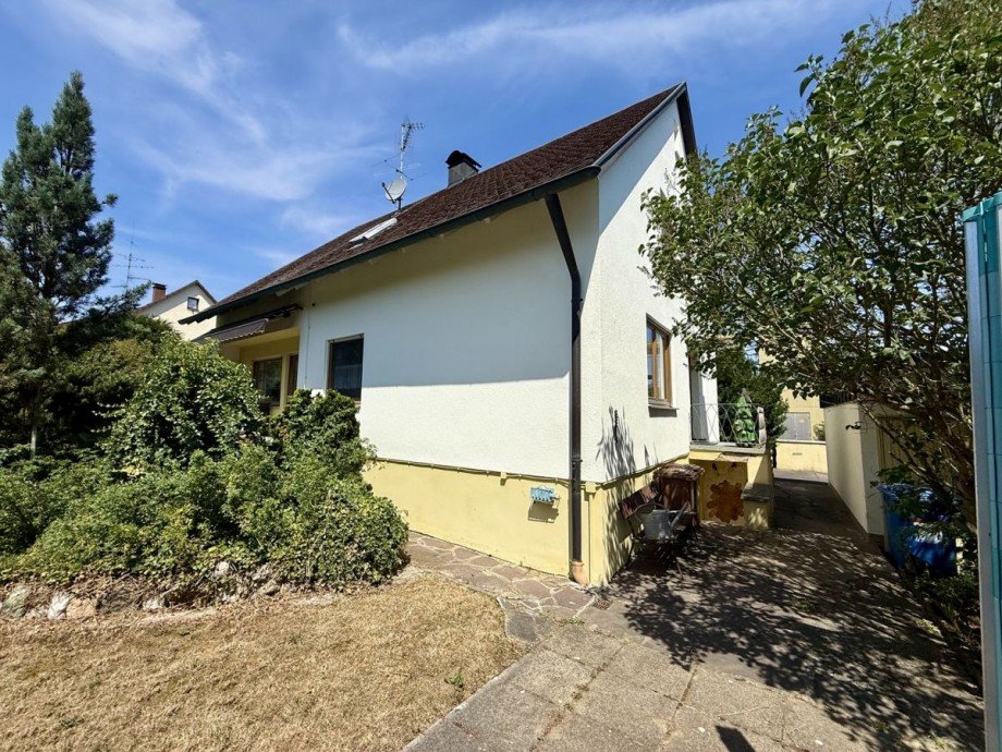 8 Haus Landshausen