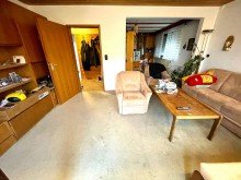 12 Mehrfamilienhaus oder Kapitalanlage mit 3 Wohneinheiten