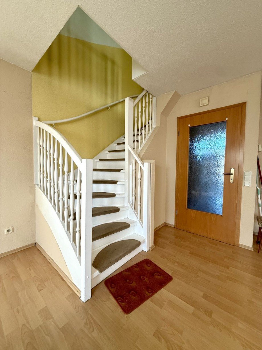 17 Doppelhaush�lfte B�chingen